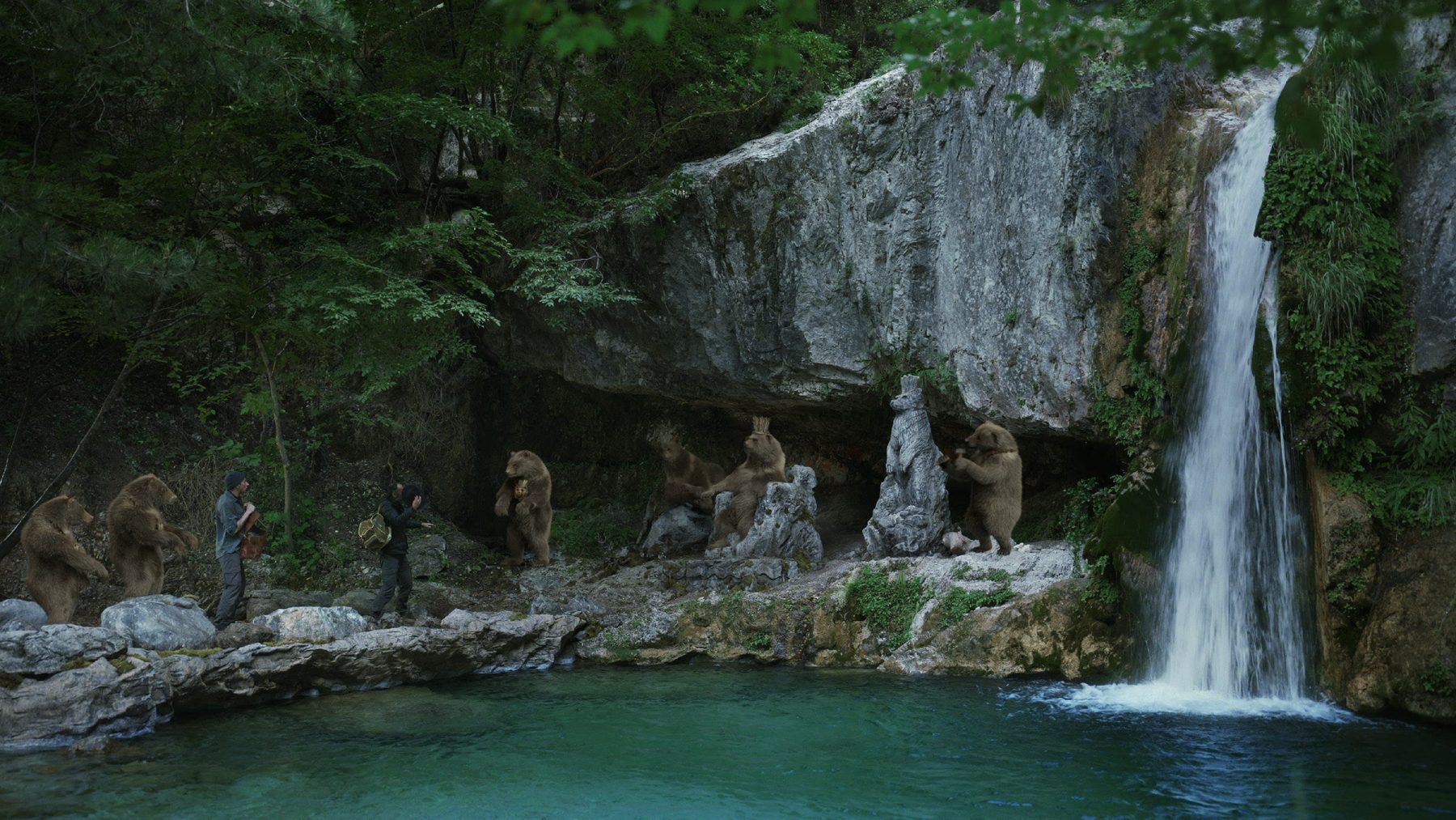 Aqua Carpatica — Stills, 2 of 3